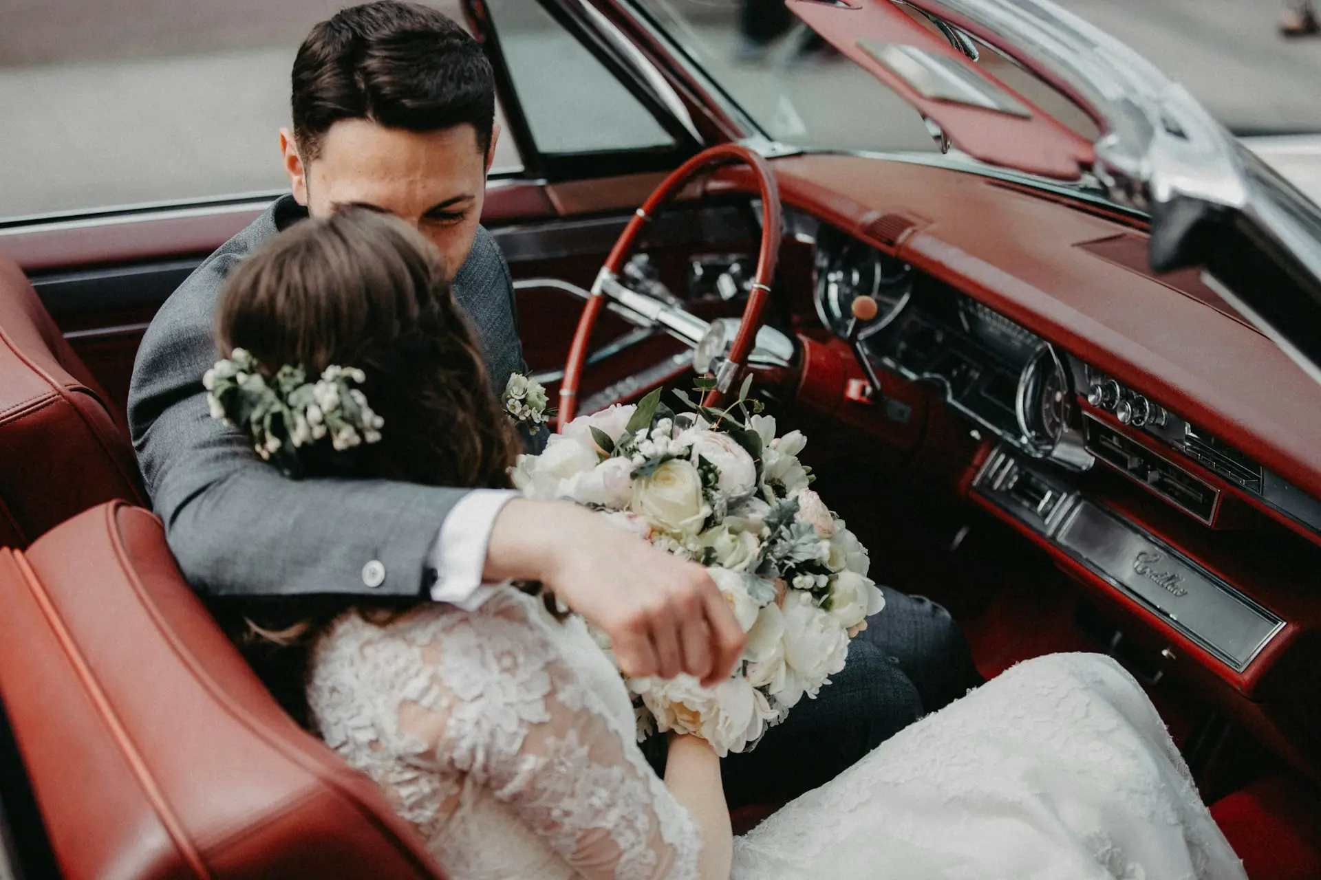 Reasons to Choose a Limousine for Your Wedding in Dallas–Fort Worth